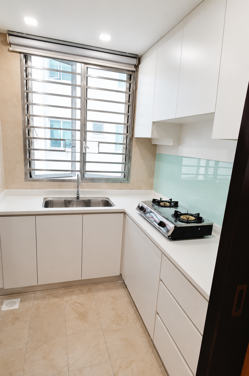Kitchen Cabinet 013