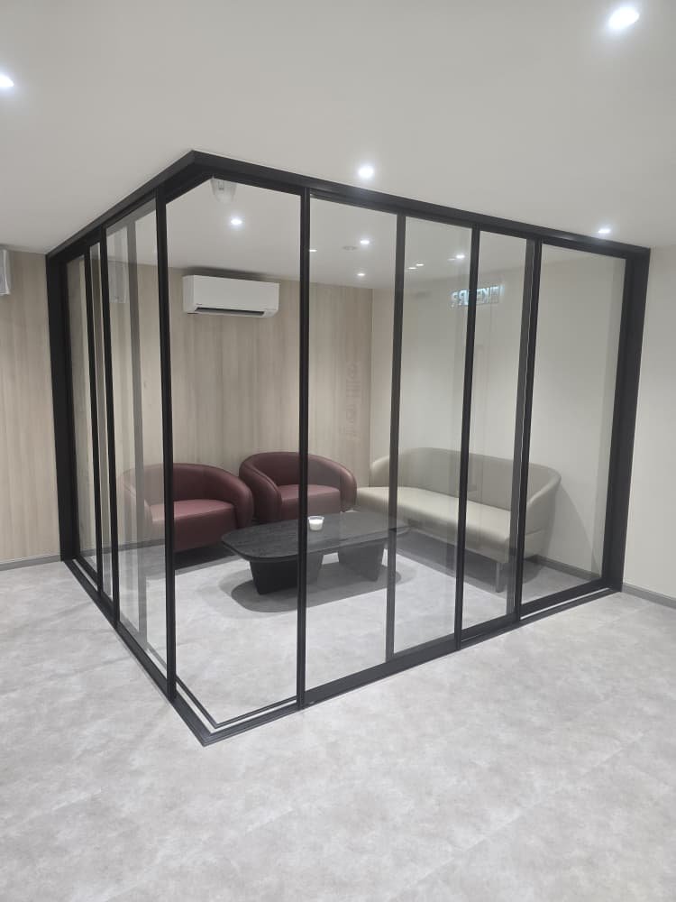 Sliding Door 007