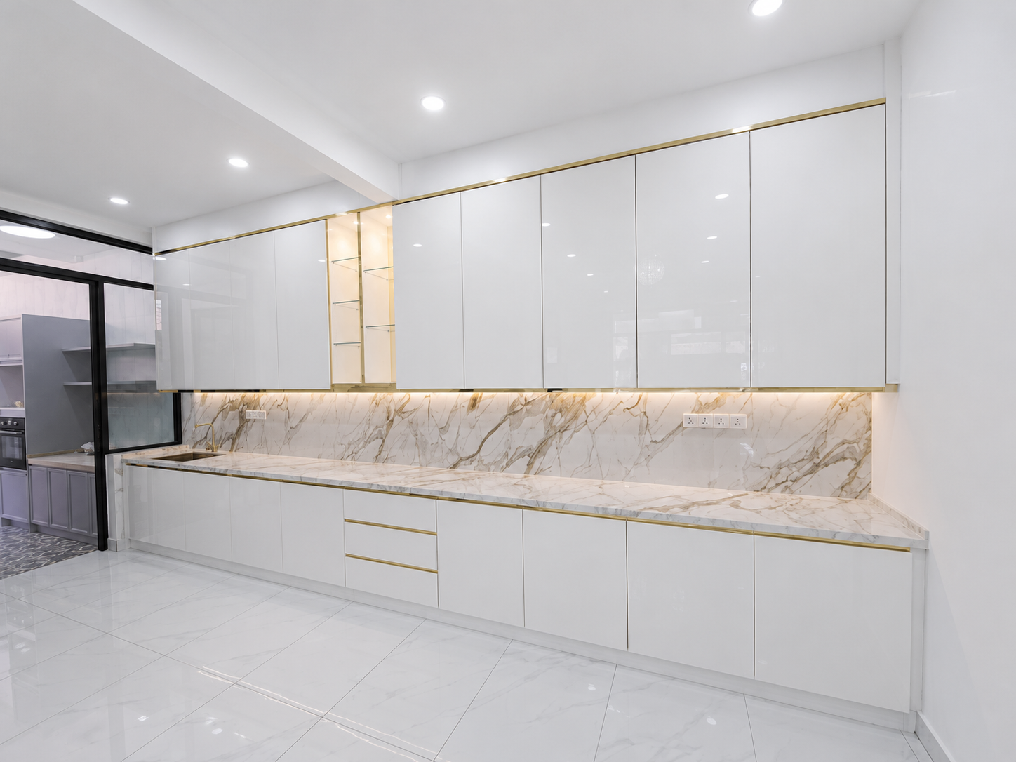 Kitchen Cabinet 001