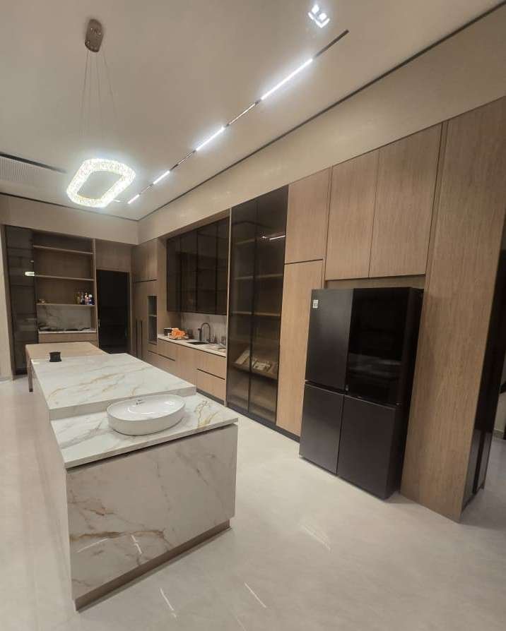 Kitchen Cabinet 012