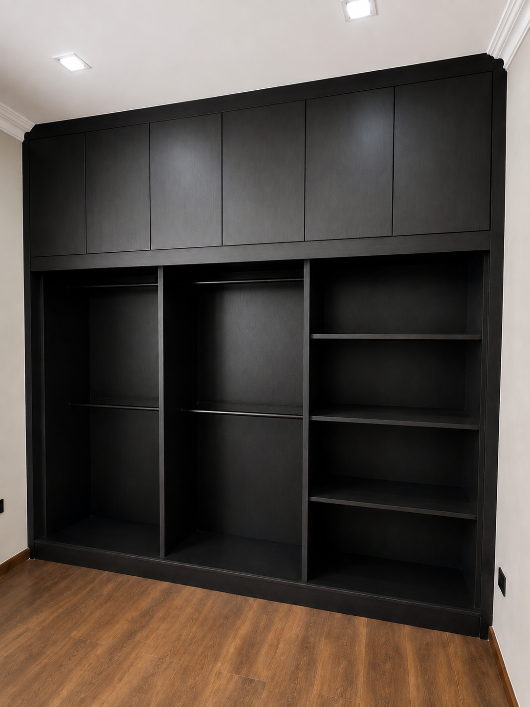 Wardrobe 015