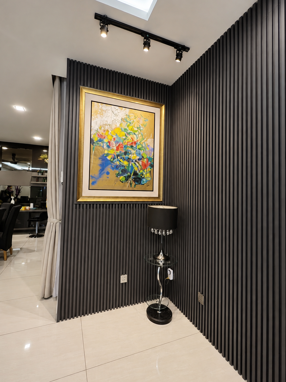 Fluted Panel 003