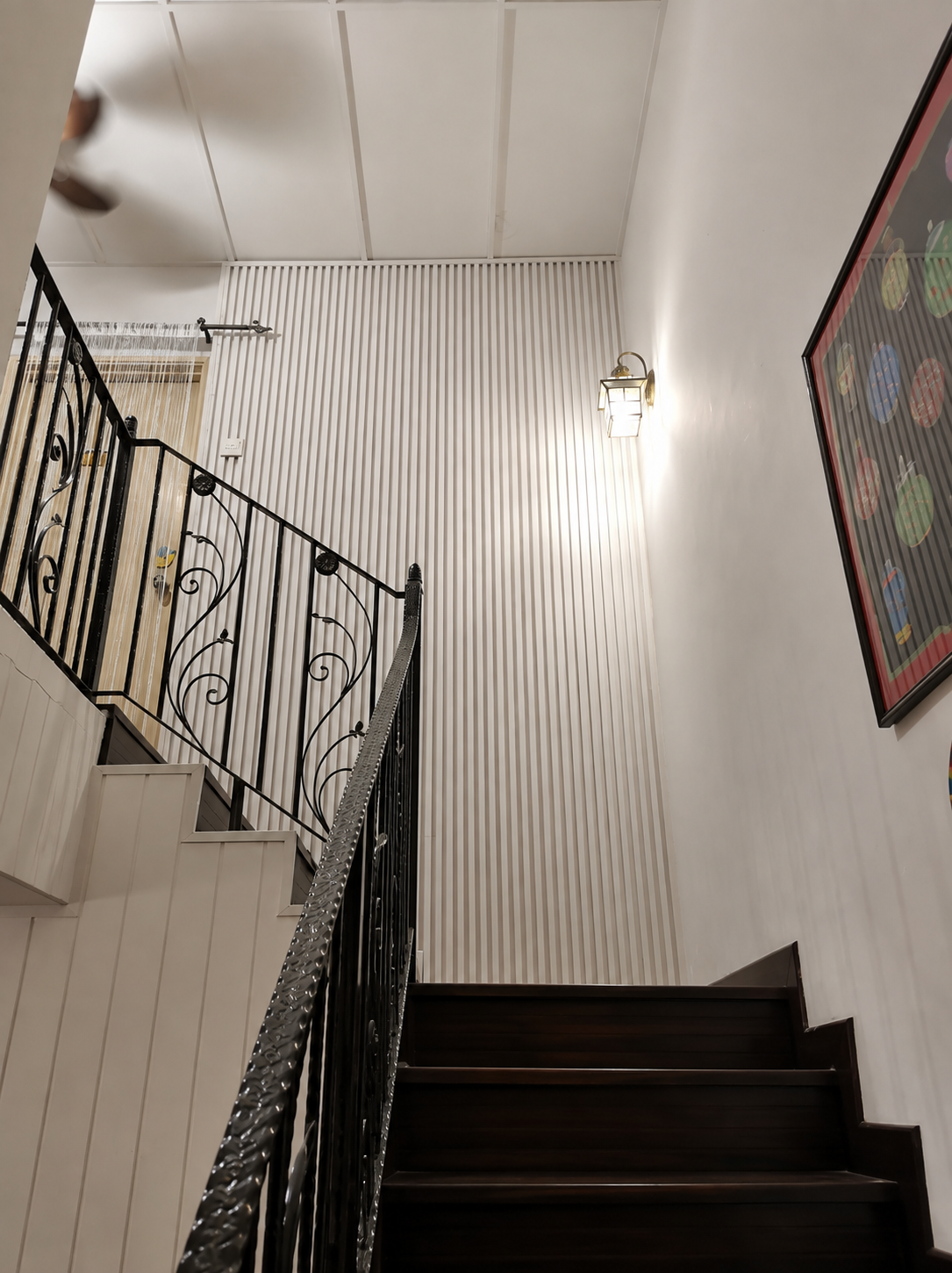 Fluted Panel 009