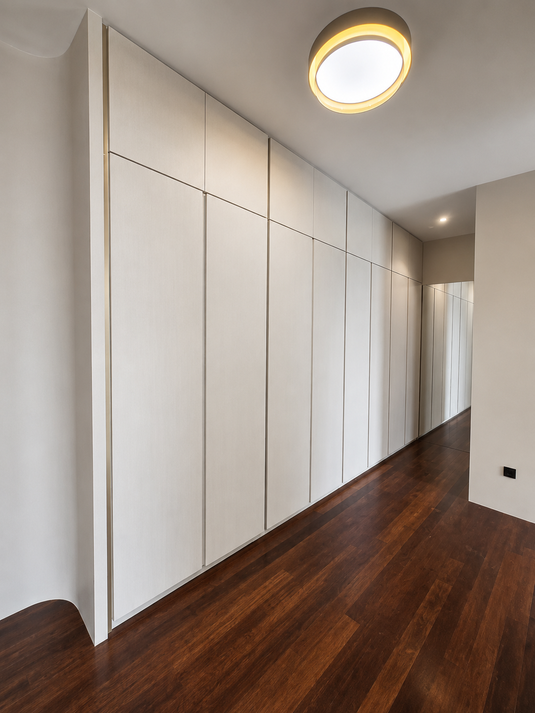 Wardrobe 012